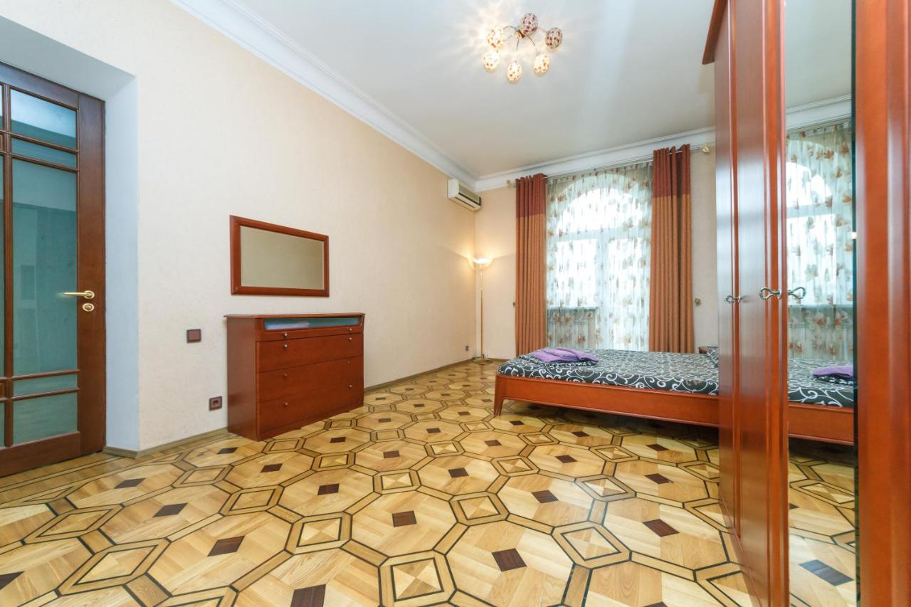 Квартира На Крещатике Киев Экстерьер фото